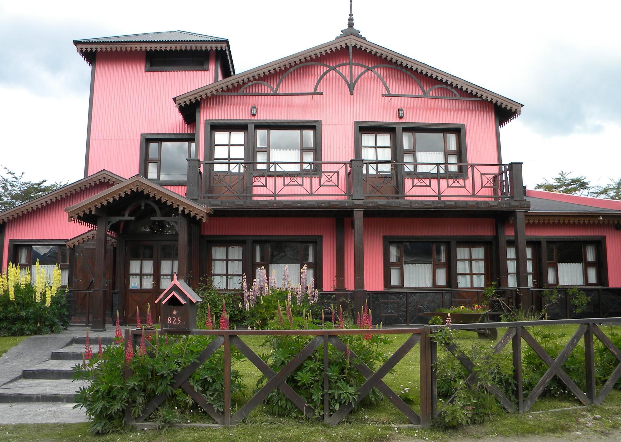 Hotel Campanilla Ushuaia Exterior photo